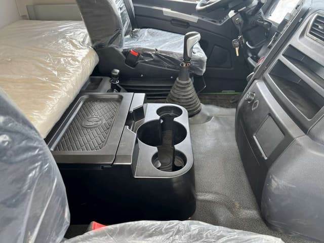 Shacman (Shaanxi) SX* 6x4 Самосвал - 9