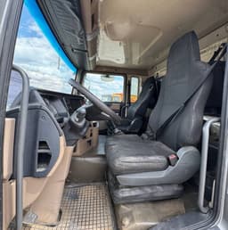 Howo T5G 4x2 Бортовой с КМУ - 6