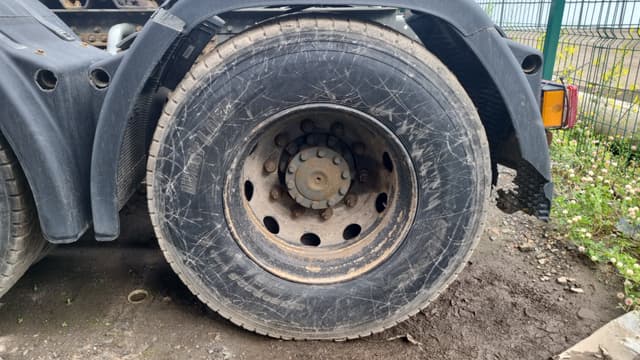 Sitrak C7H 6x4 Седельный тягач - 10