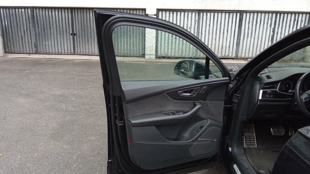 Audi Q7 - 8