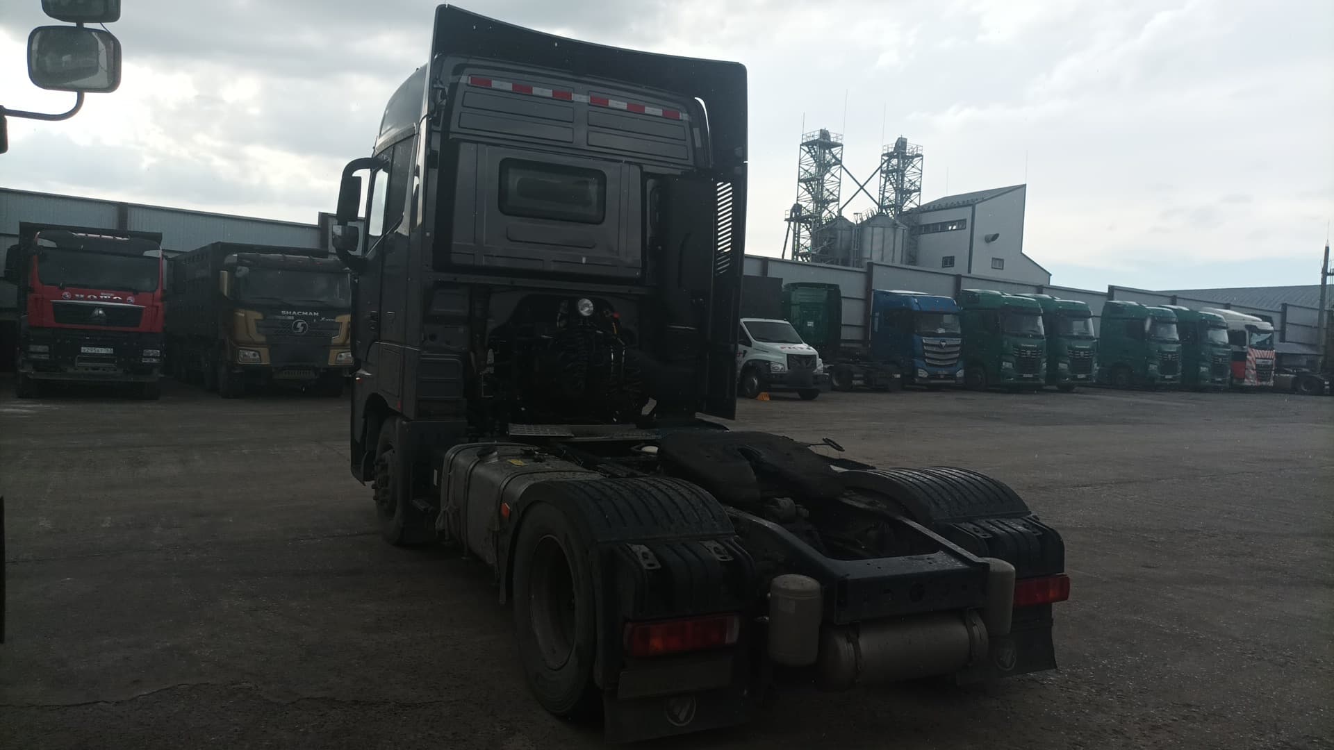 Foton AUMAN 4x2 Седельный тягач - 4