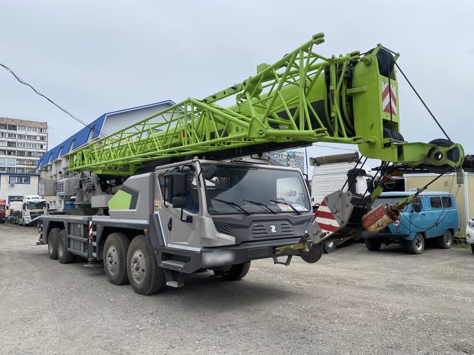 Zoomlion ZTC* 8x4 Автокран - 2
