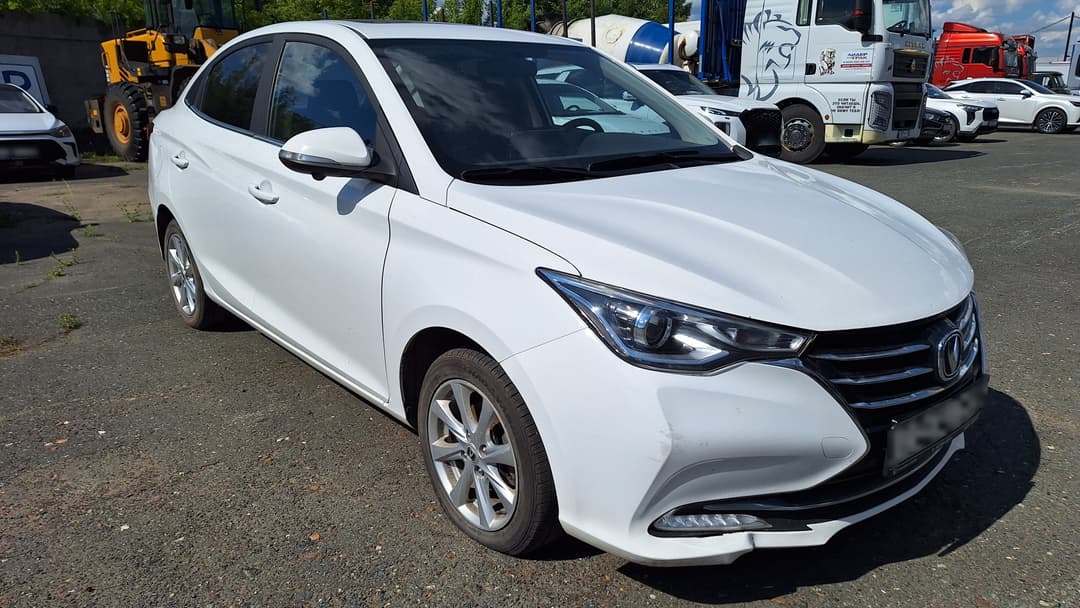 Changan Alsvin - 2