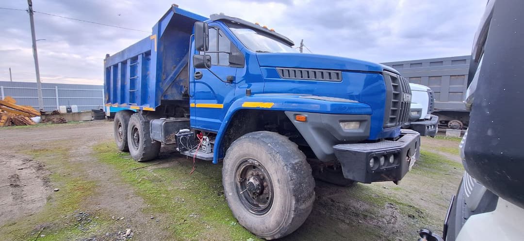 Ural 55571 6x6 Самосвал - 2