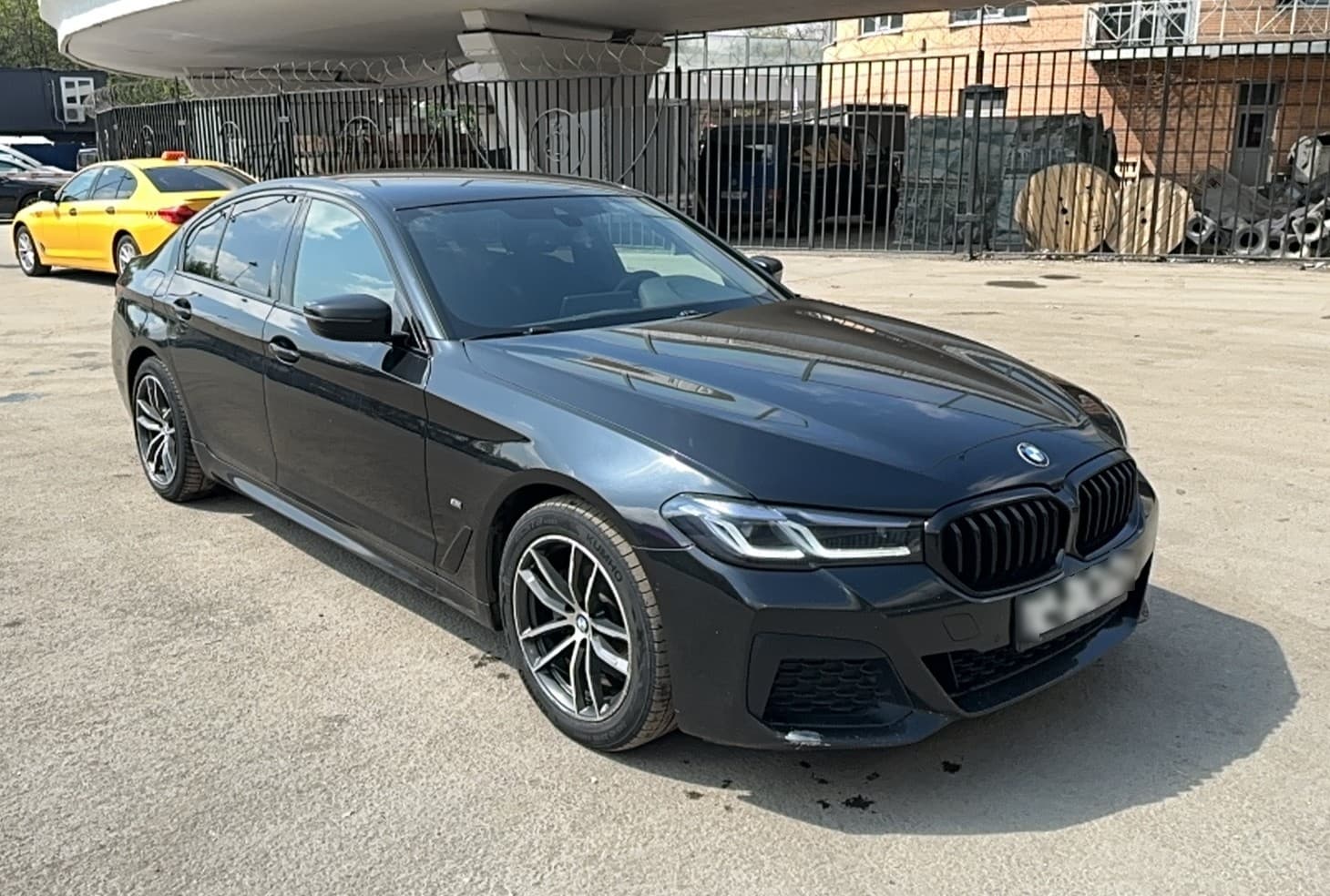 BMW 5 серия - 2
