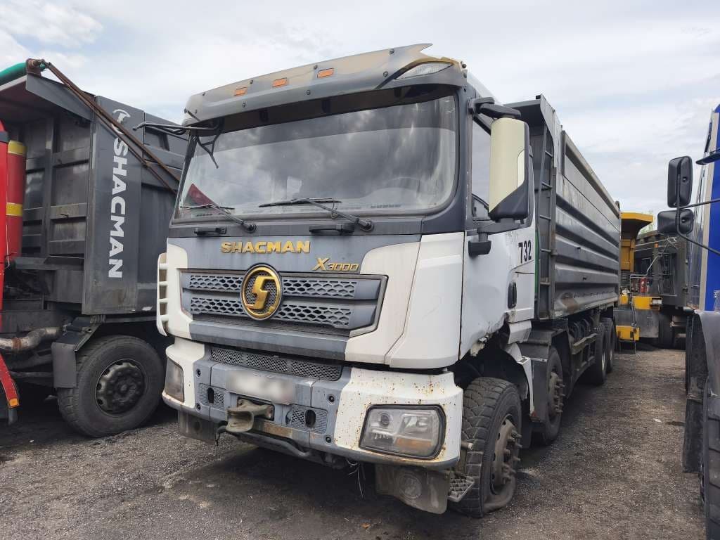 Shacman (Shaanxi) X3000 8x4 Самосвал - 1