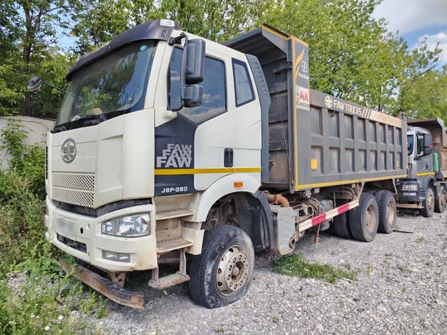FAW J6* 6x4 Самосвал - 1