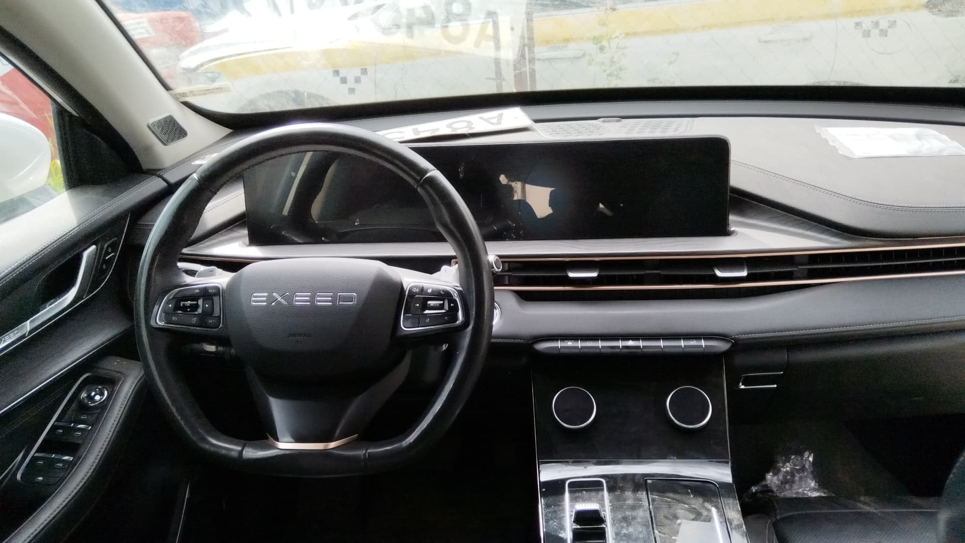 Exeed LX - 5