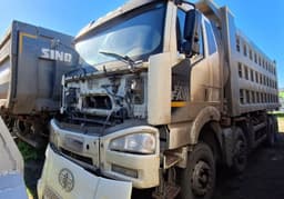 FAW J6 8x4 Самосвал - 1