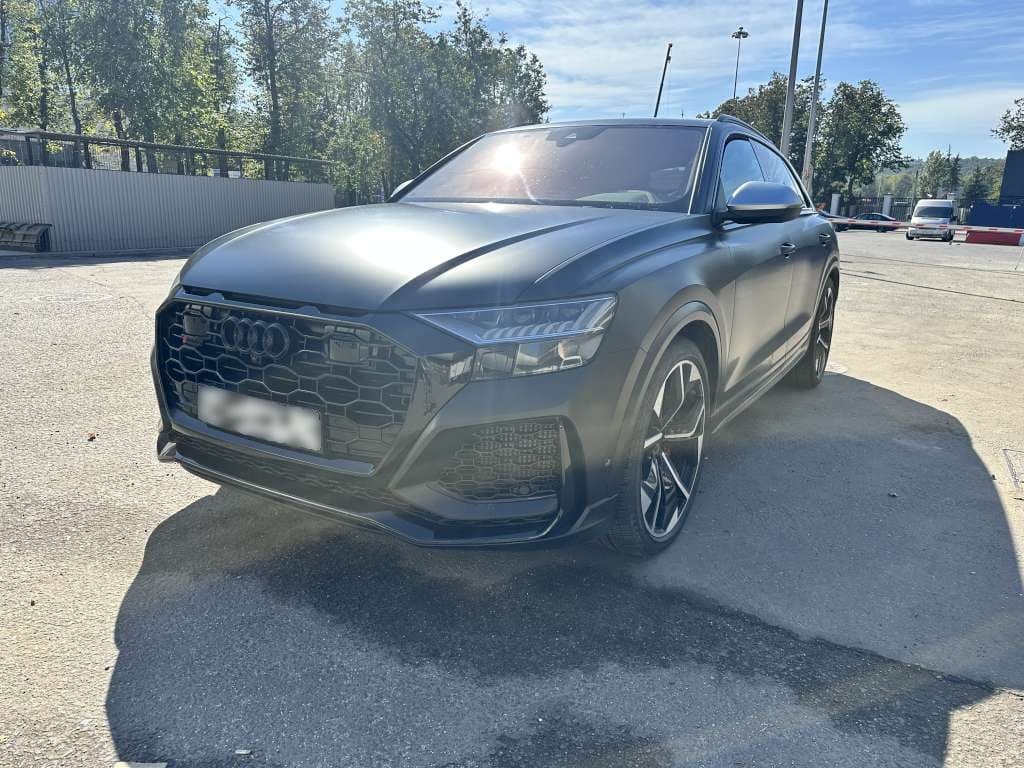 Audi SQ8 - 1