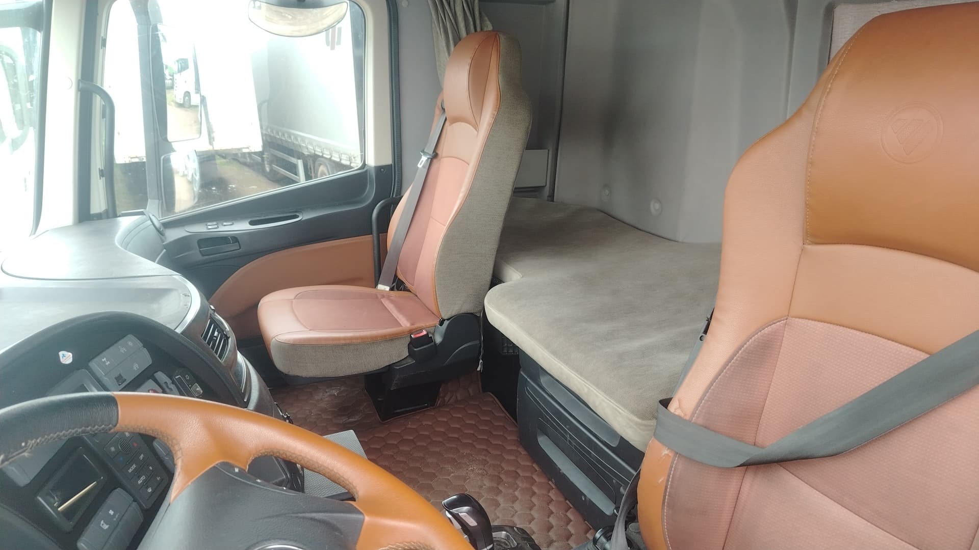 Foton AUMAN 4x2 Седельный тягач - 6