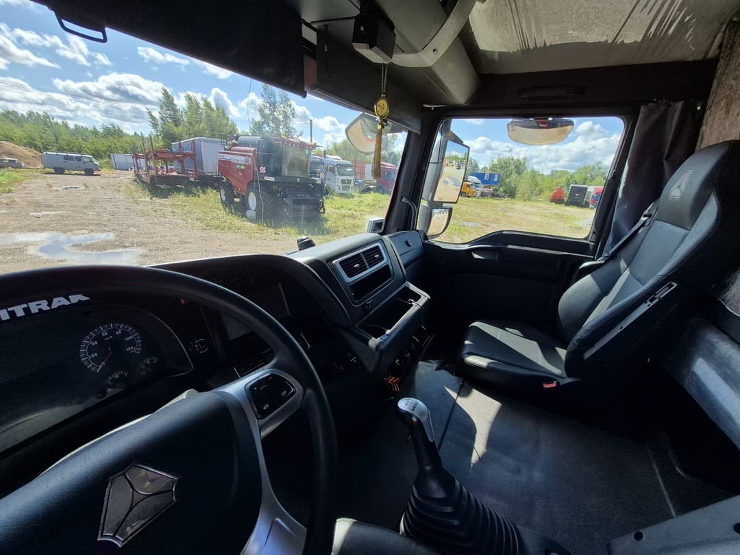 Sitrak C7H 6x4 Самосвал - 6