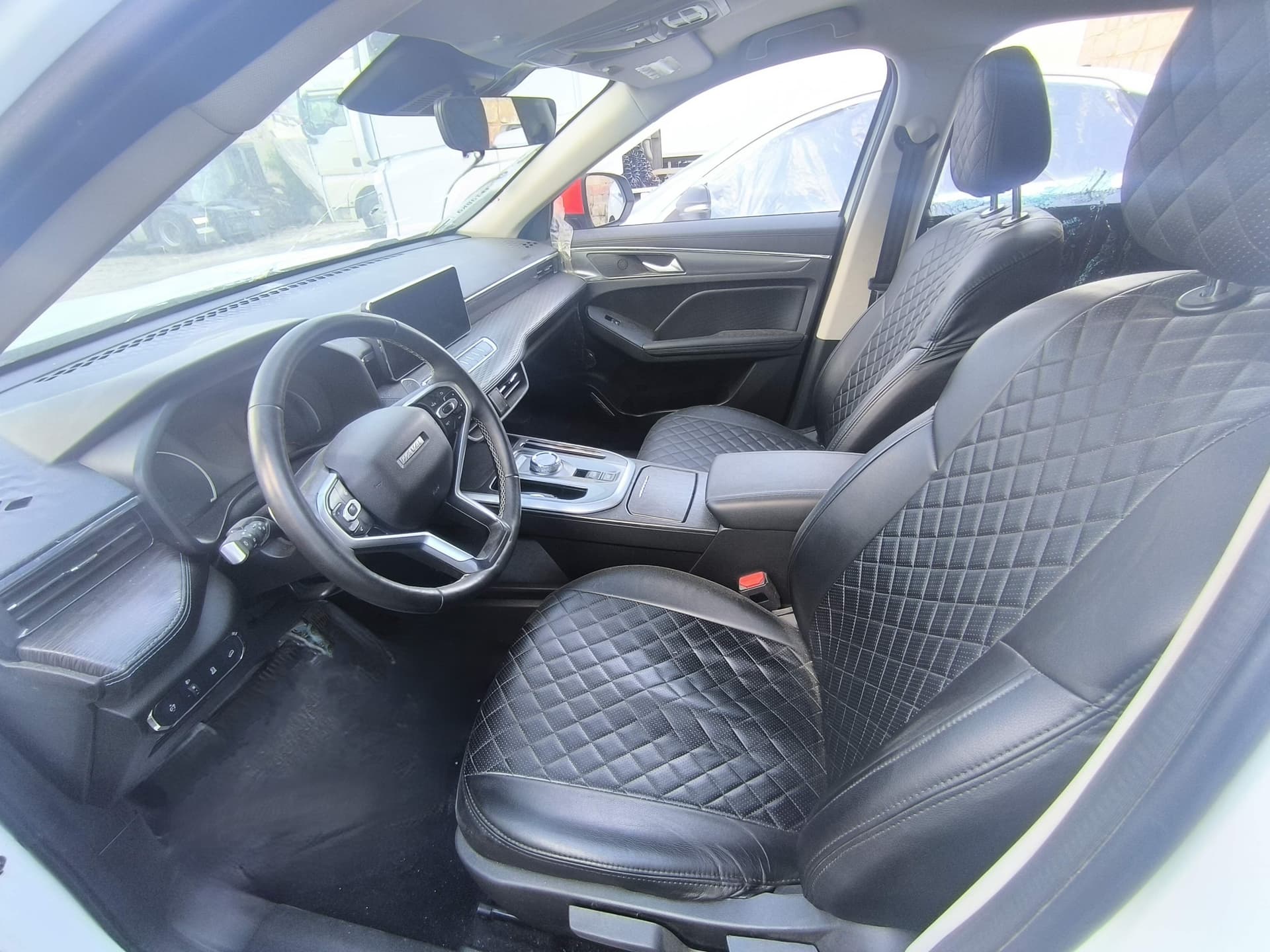 Haval Jolion - 6