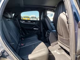 Porsche Cayenne - 8
