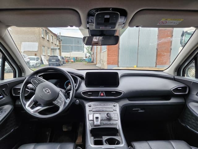 Hyundai Santa Fe - 5