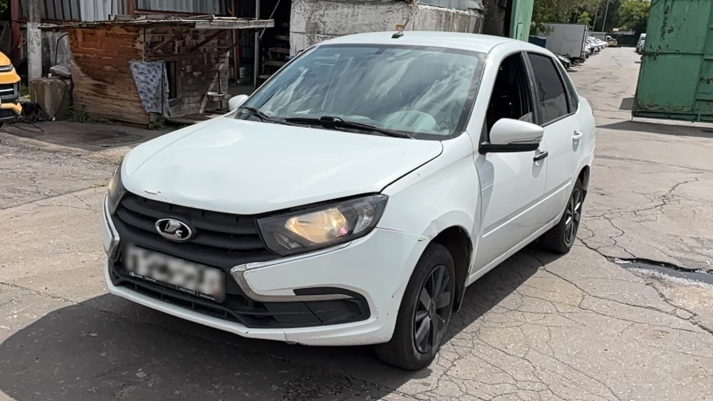 Lada Granta седан - 1