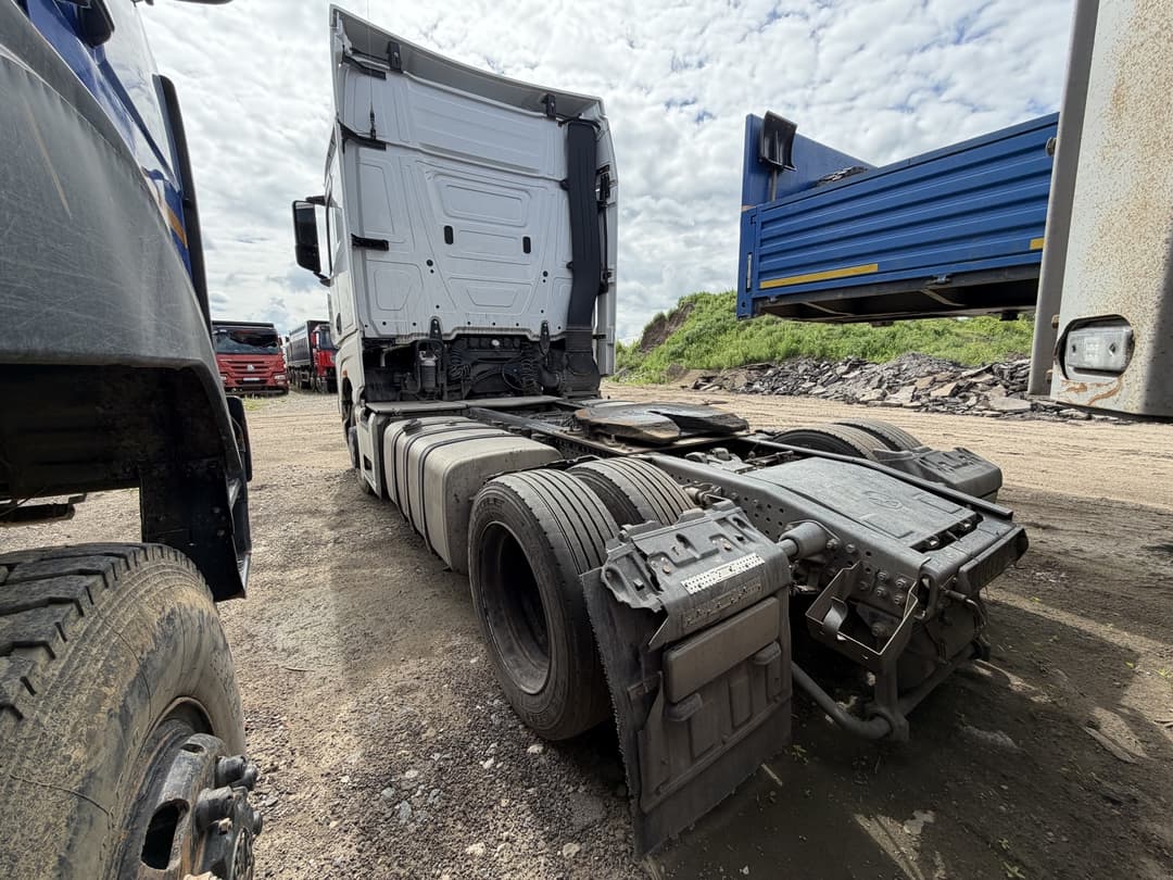 Камаз 54901 4x2 Седельный тягач - 4