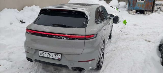 Porsche Cayenne - 3