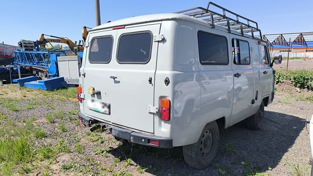 UAZ 3909* Грузопассажирский - 3