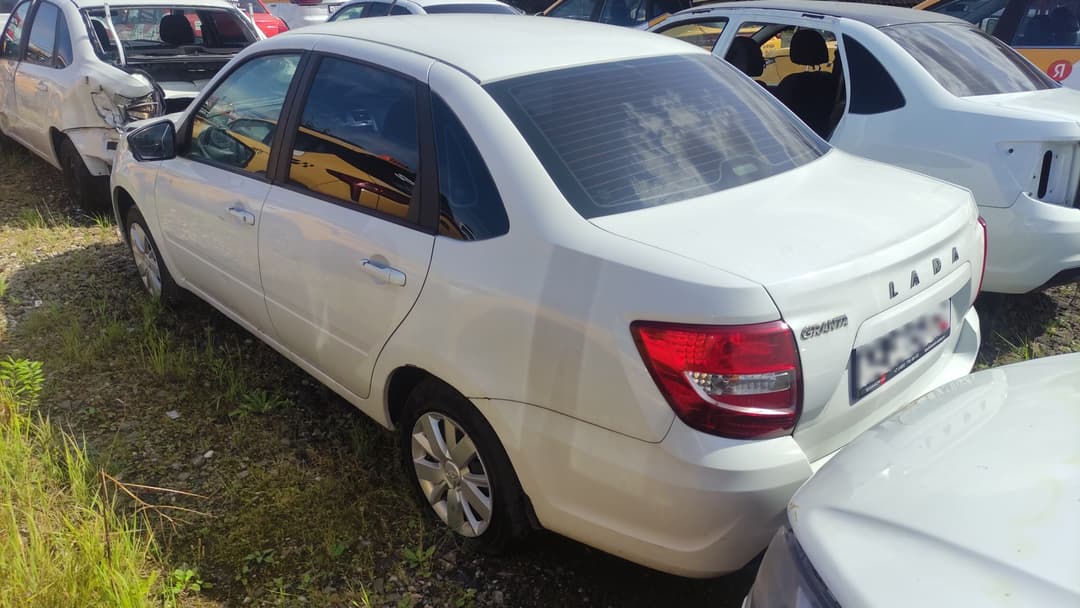 Lada Granta седан - 3