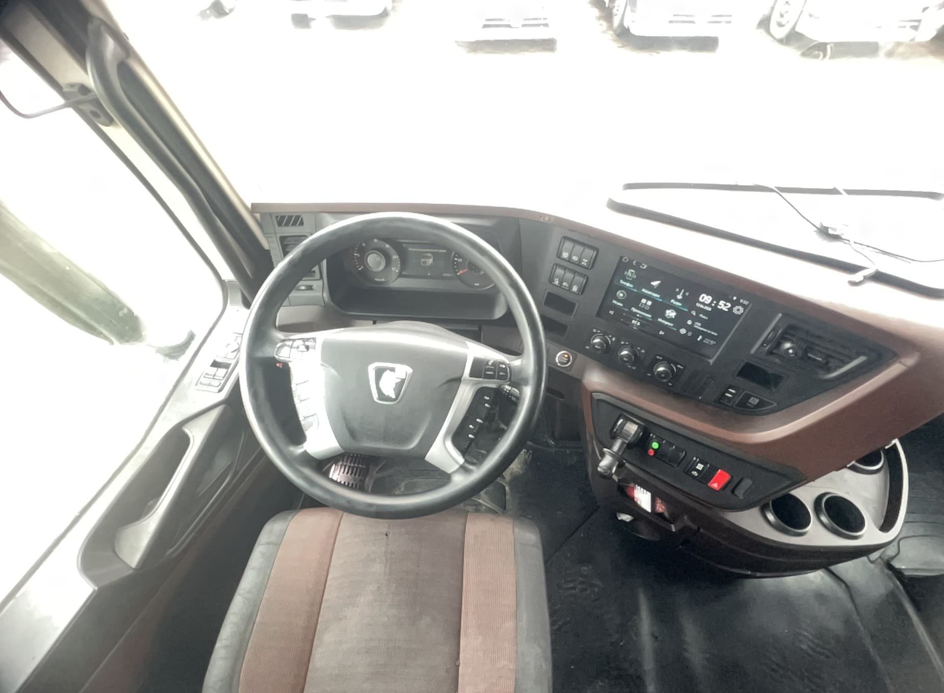 Камаз 54901 4x2 Седельный тягач - 6