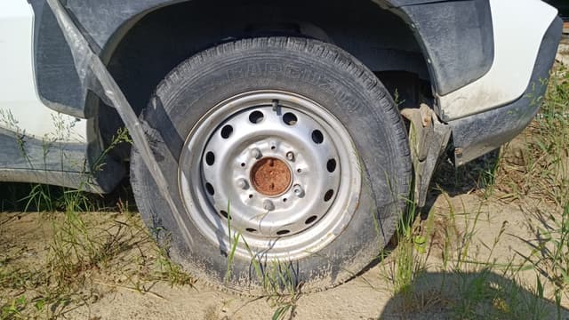Lada Niva Travel - 7