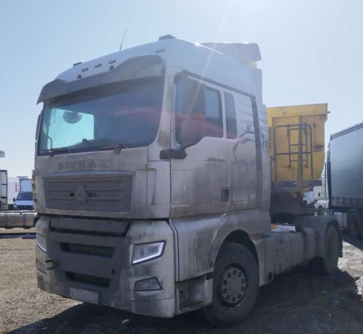 Sitrak C7H 4x2 Седельный тягач - 1