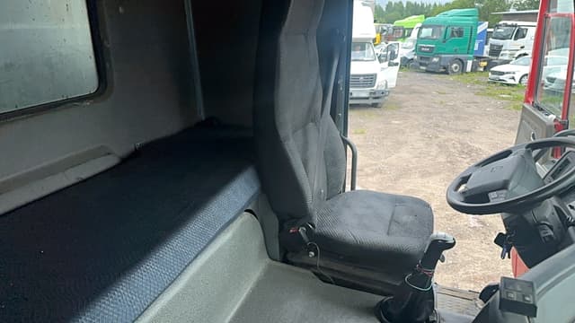 Howo ZZ* 6x4 Самосвал - 9