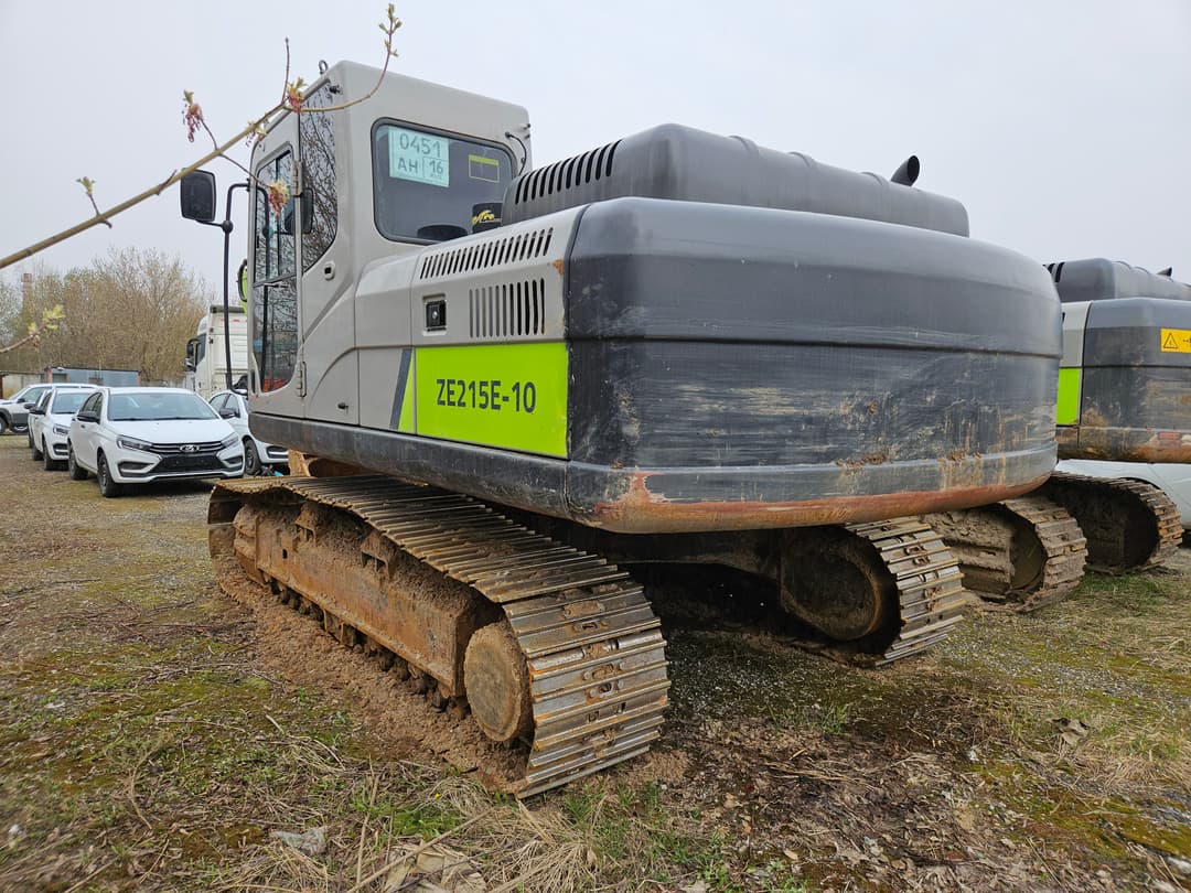 Zoomlion ZE215 Экскаватор - 4