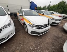 Volkswagen Bora - 2