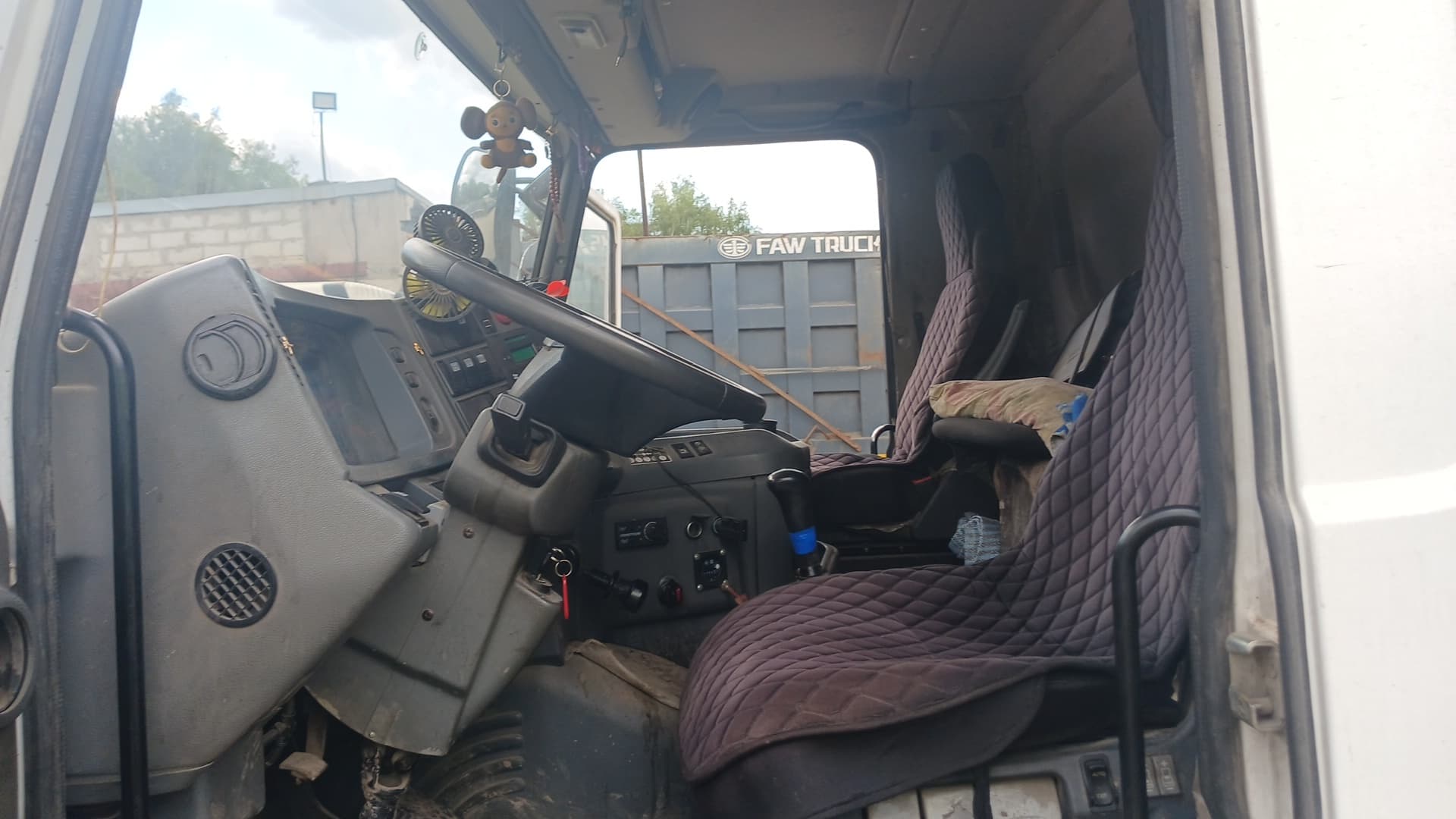 Риат E2* на шасси МАЗ 5340 4x2 Мусоровоз - 5