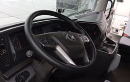 Dongfeng DFH 4x2 Седельный тягач - 6