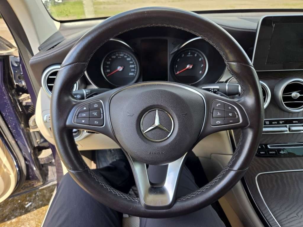 Mercedes-Benz GLC - 4