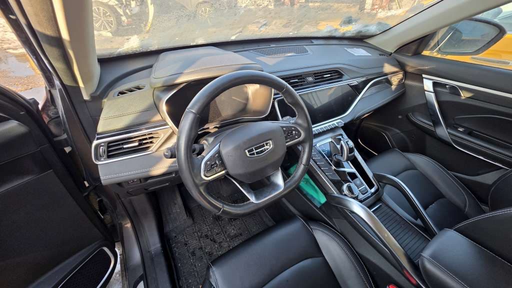 Geely Atlas Pro - 5
