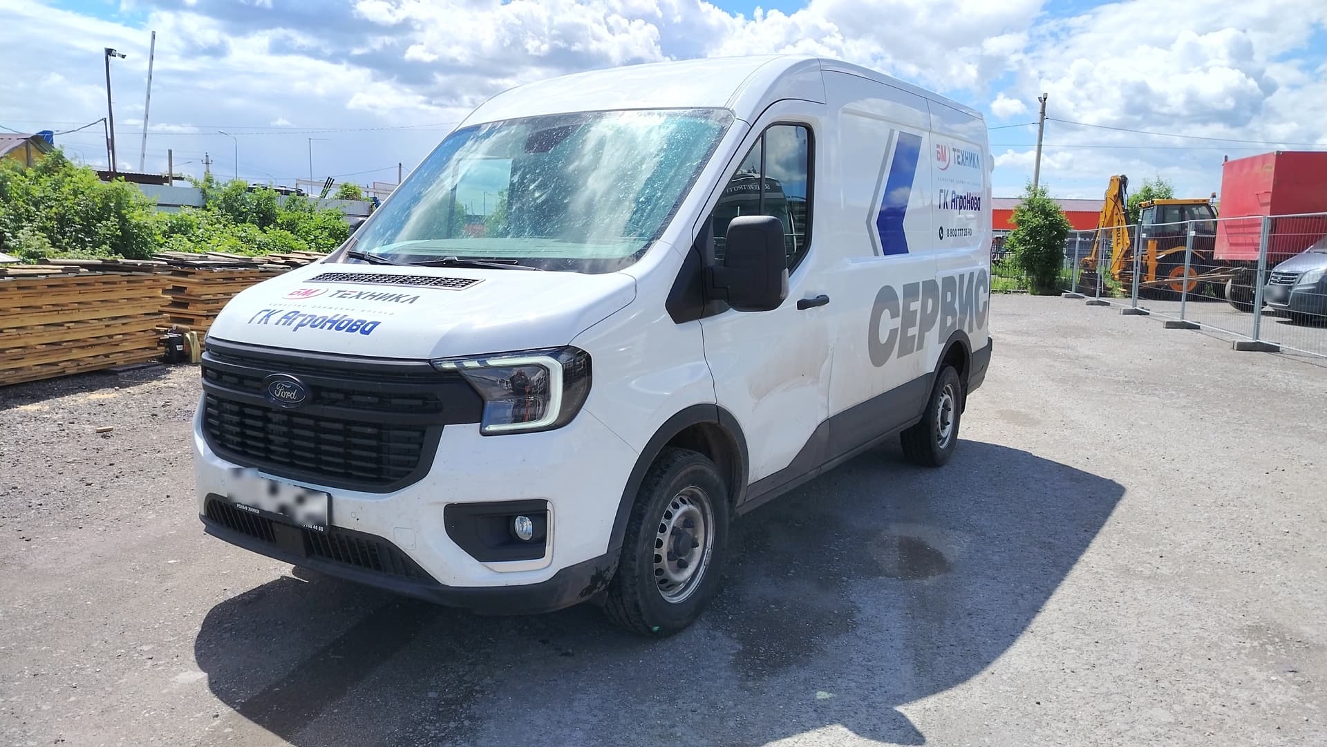 Ford Transit Цельнометаллический - 1