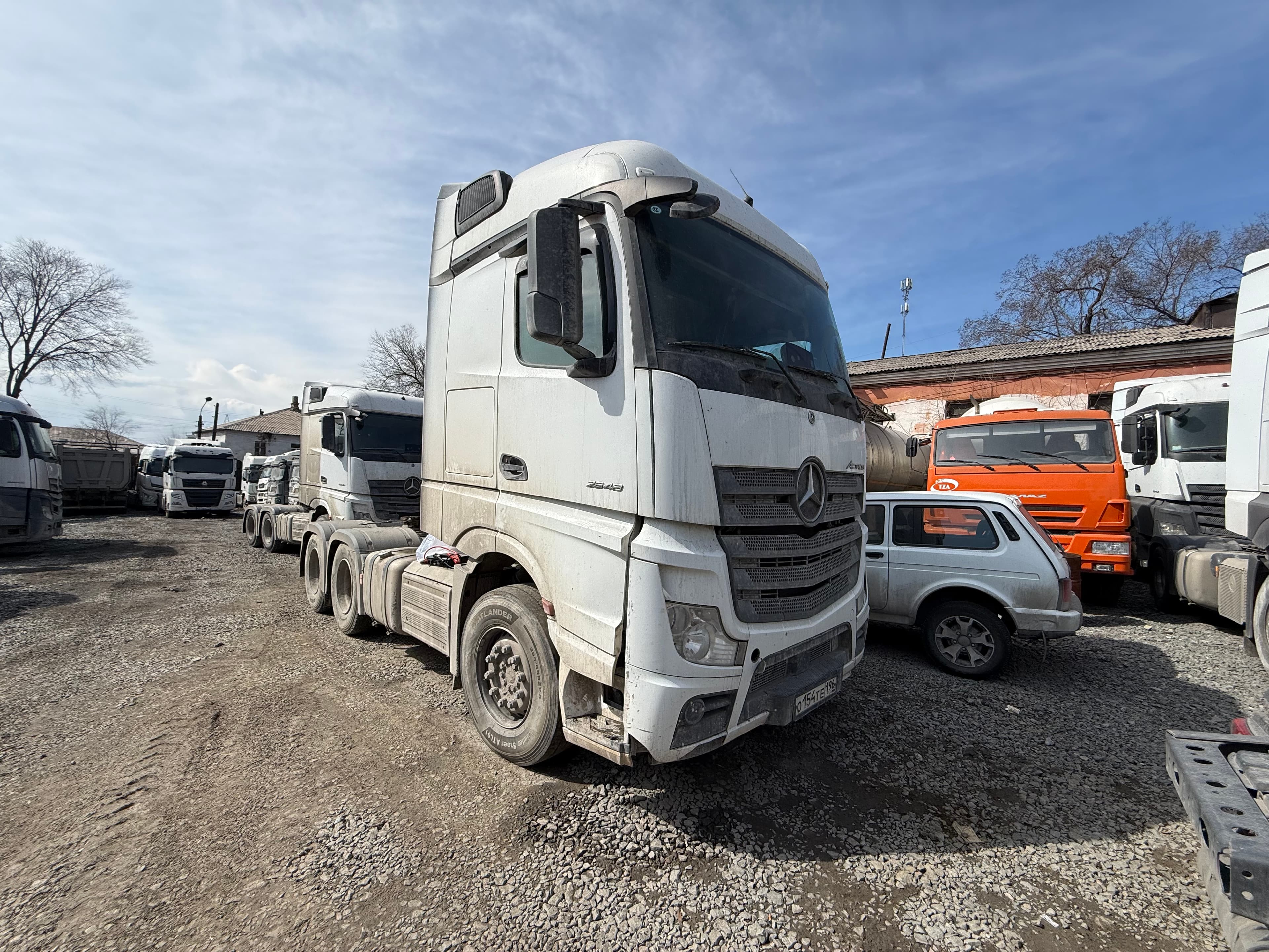 Mercedes-Benz Actros 6x4 Седельный тягач - 2