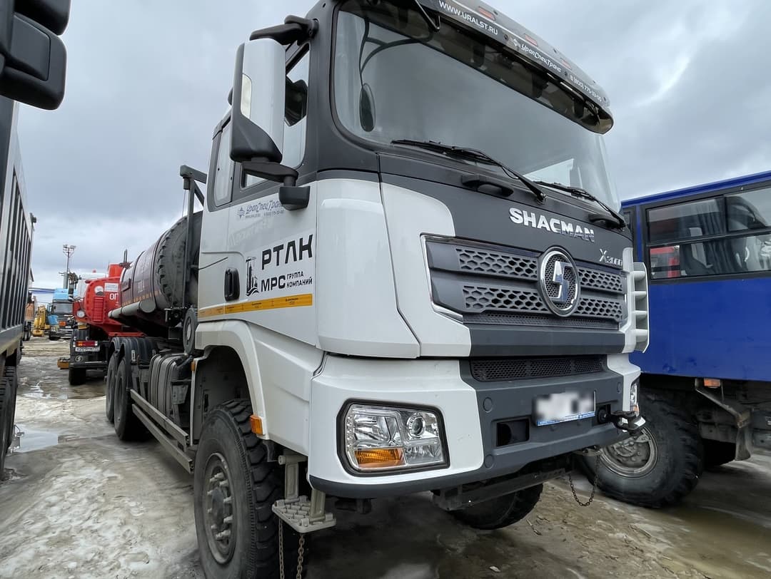 Уралспецтранс 5453* на шасси Shacman SX3258 6x6 Автоцистерна пищевая - 2
