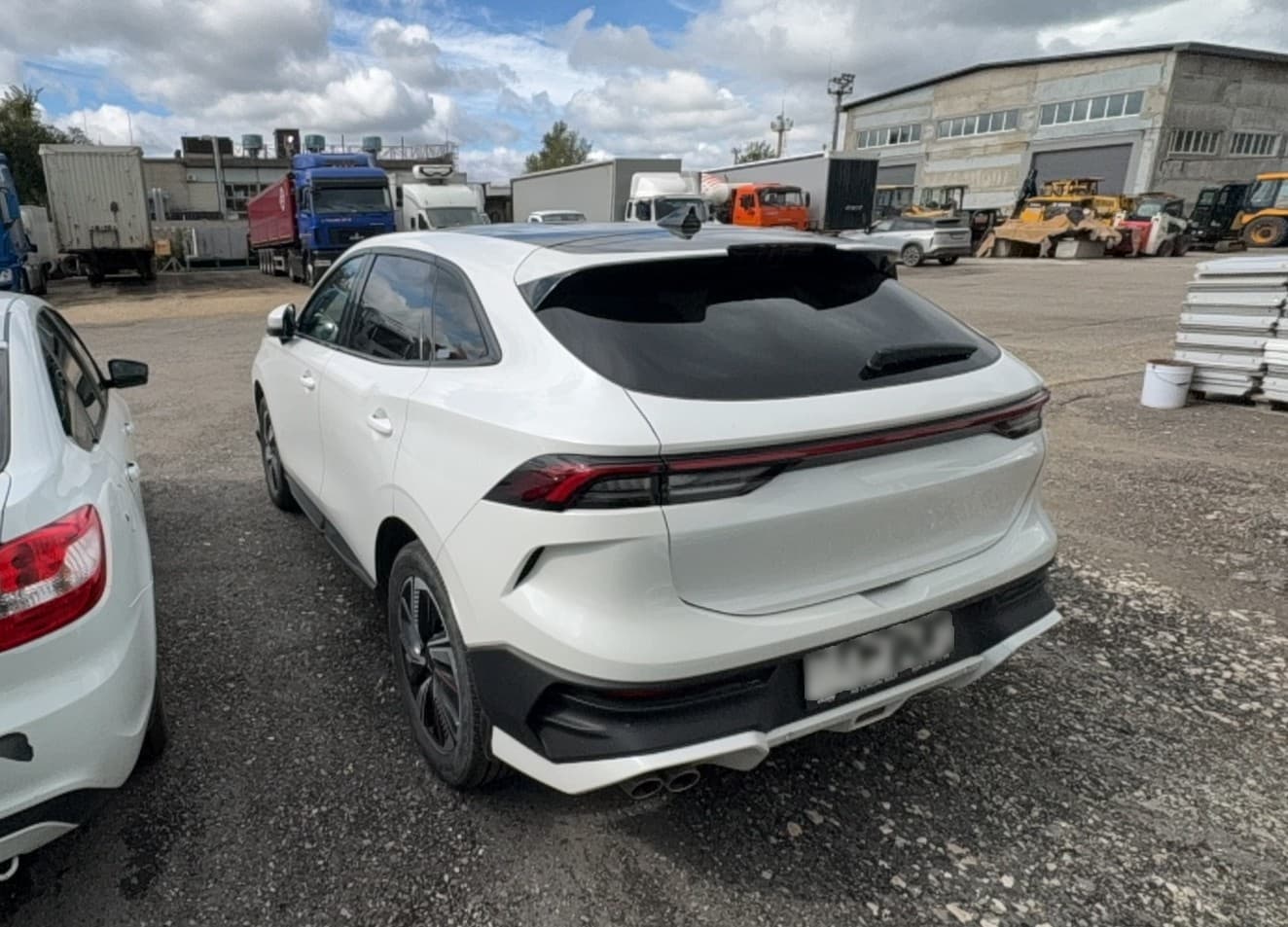 Dongfeng Forthing T5 EVO - 4