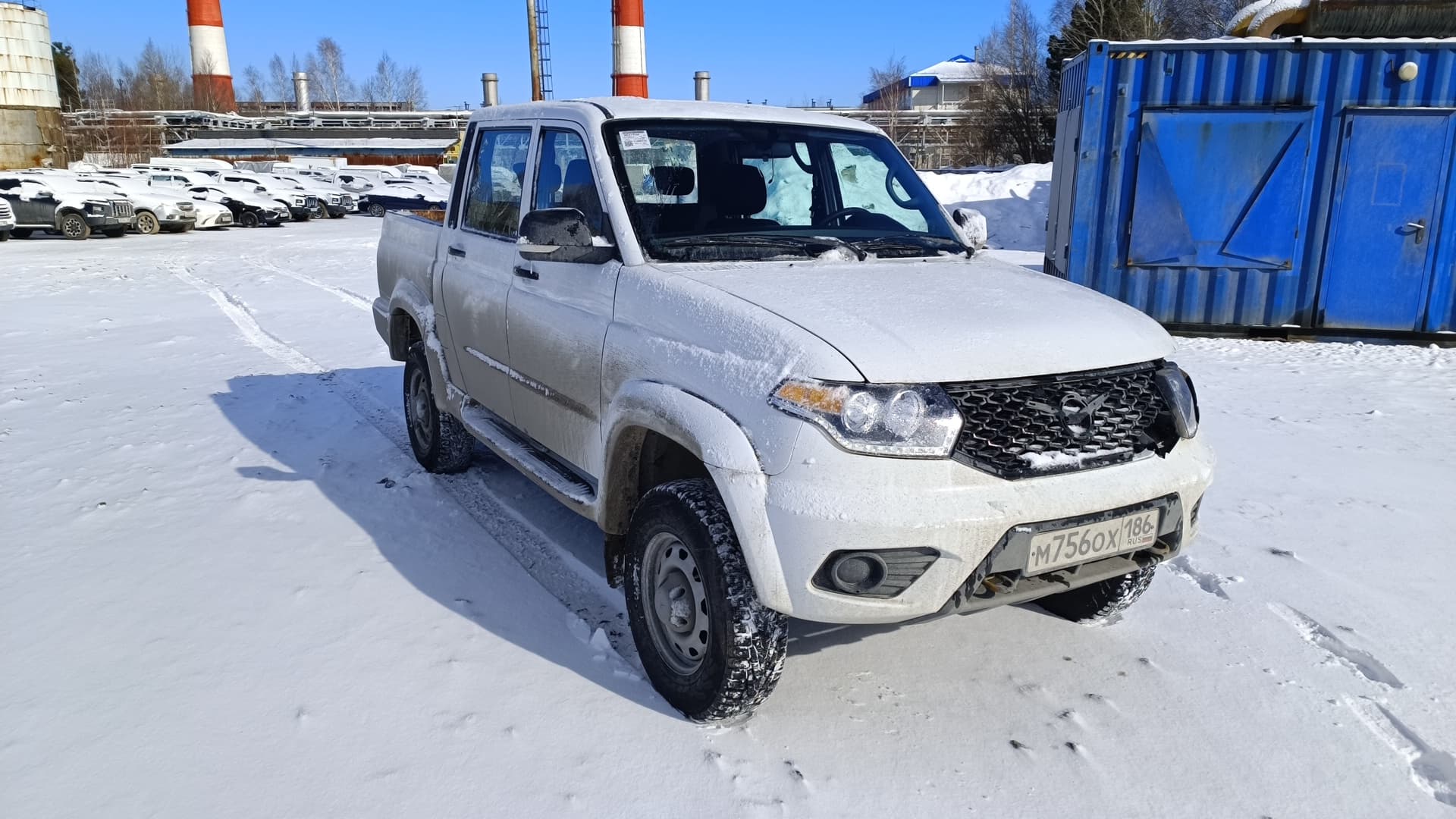 UAZ Pickup - 2