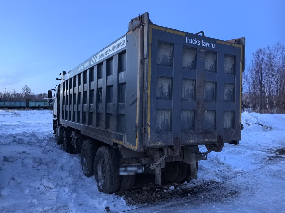 FAW J6 8x4 Самосвал - 4