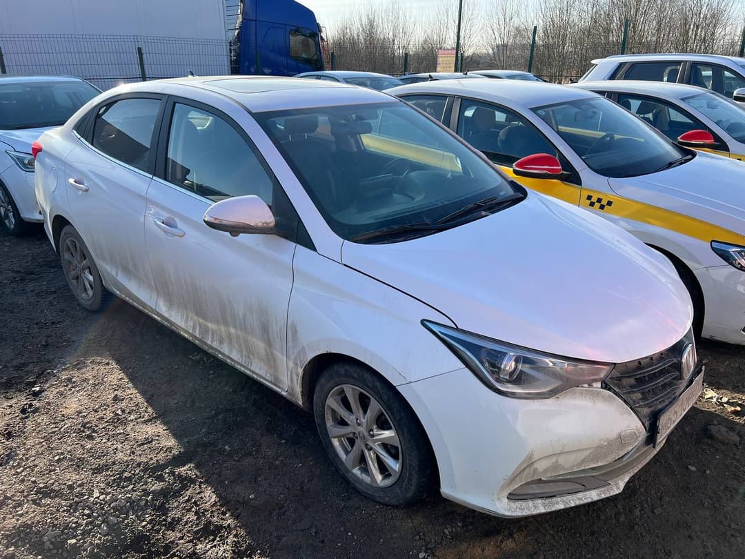 Changan Alsvin - 2