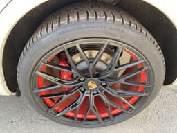 Porsche Cayenne - 10