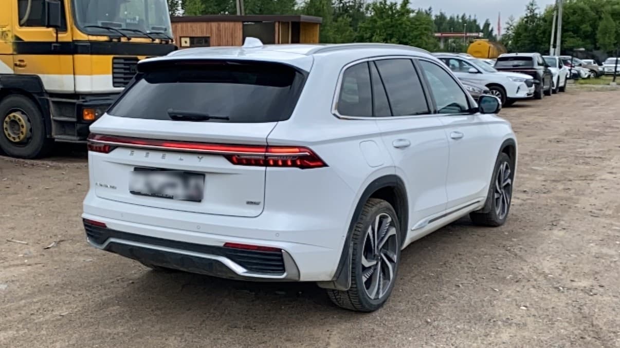 Geely Monjaro - 3