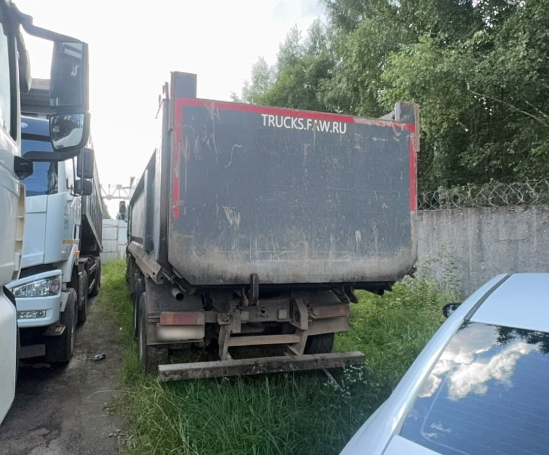 FAW CA 3310 8x4 Самосвал - 4