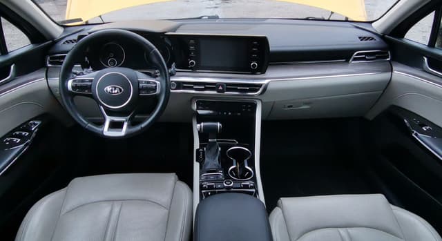KIA K5 - 5