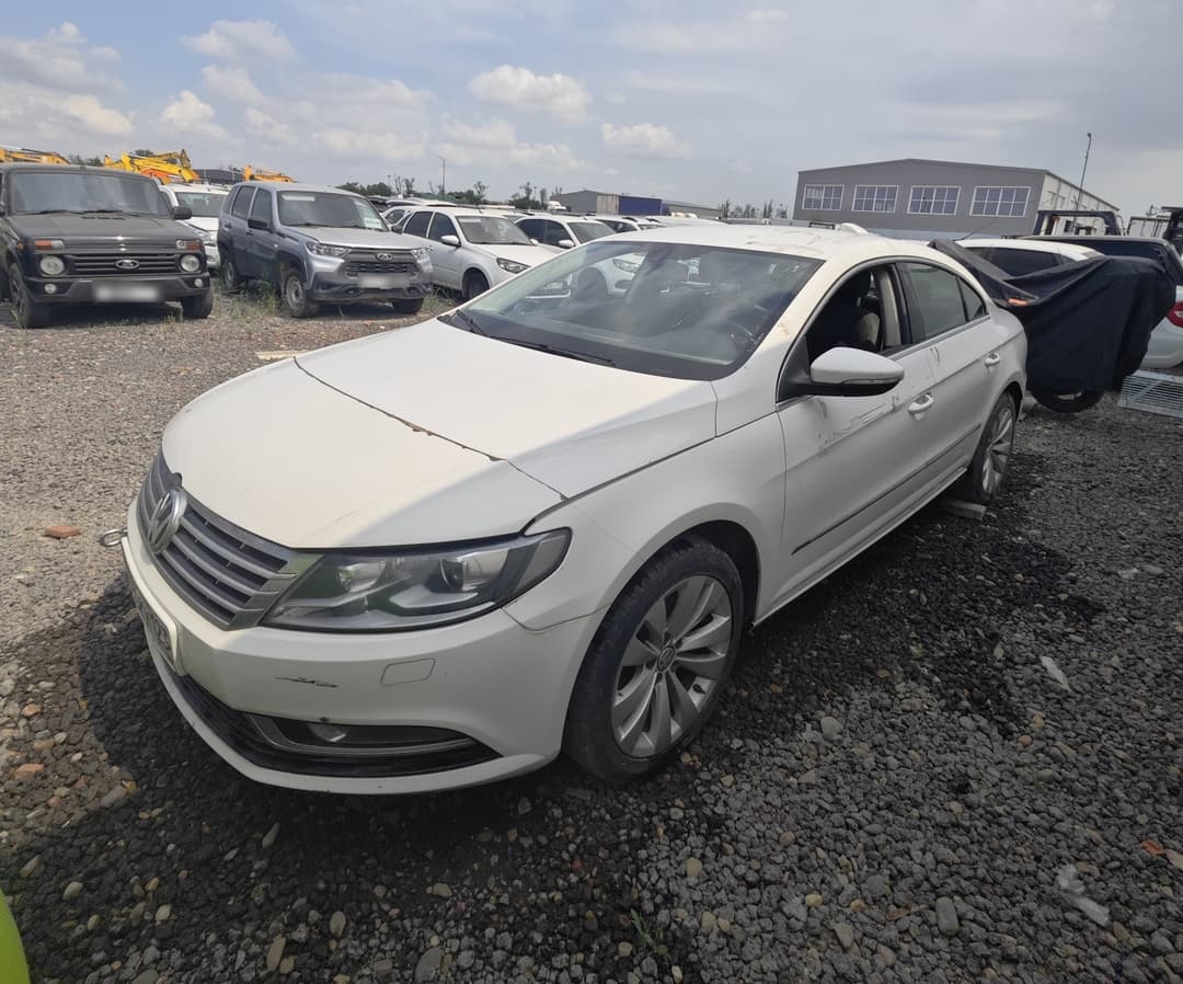 Volkswagen Passat СС - 1
