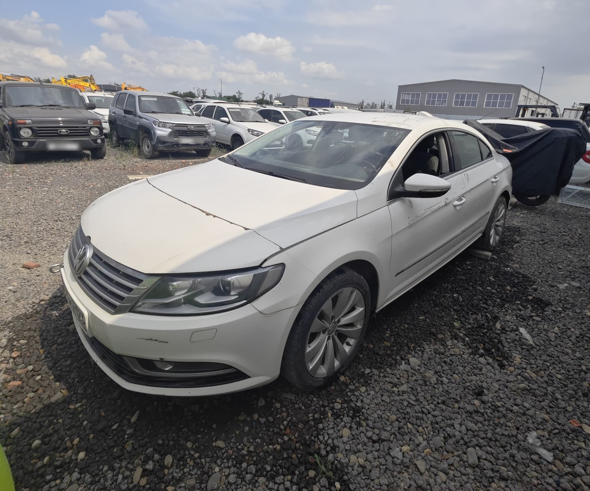 Volkswagen Passat СС - 1
