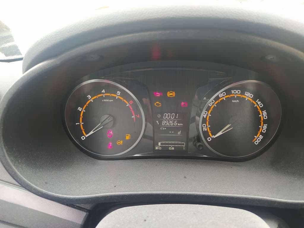 Lada Granta седан - 7
