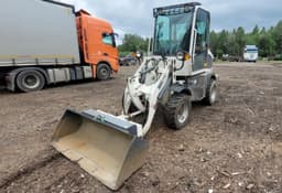 Bull SL100 Фронтальный погрузчик - 1