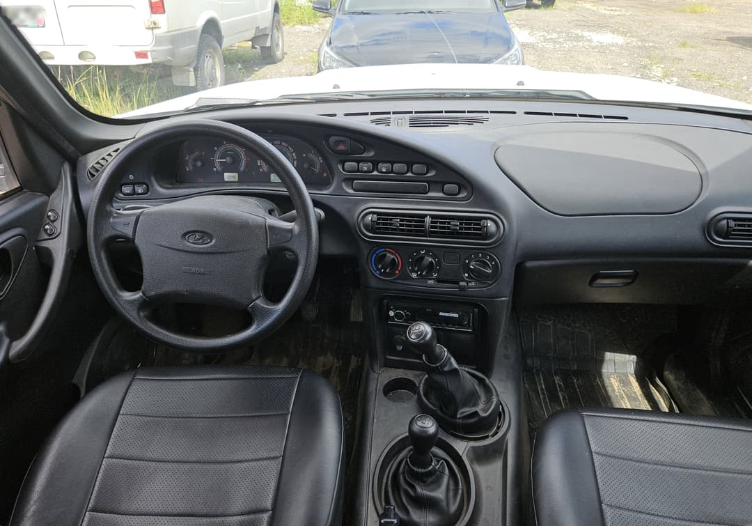 Lada Niva Travel - 5